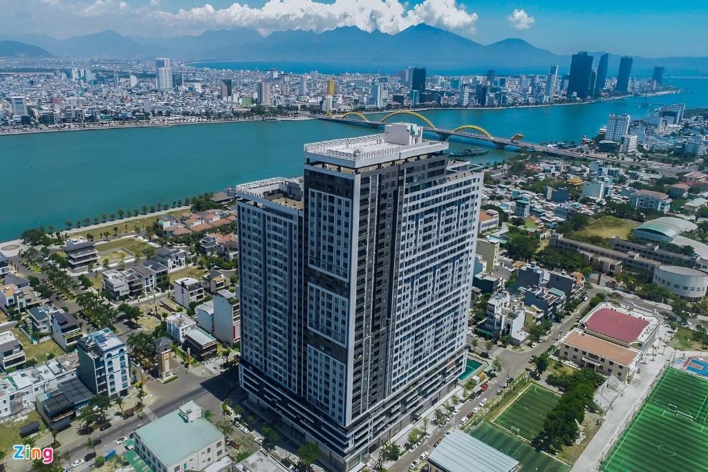 Monarchy Riverside Da Nang – Modern Stay & Pool