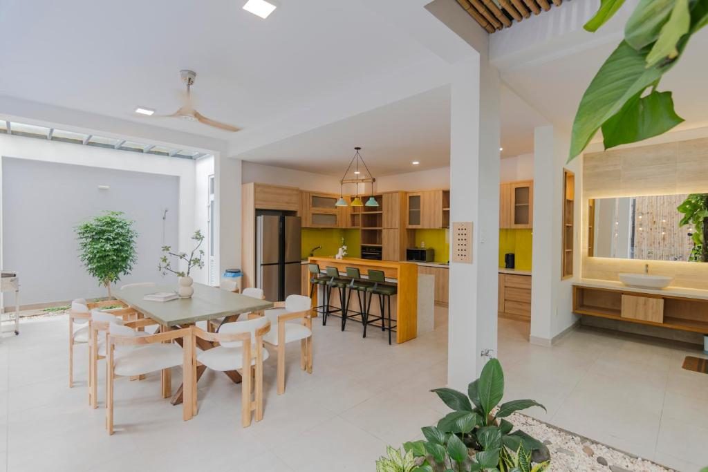 Biệt Thự Có Hồ Bơi Riêng