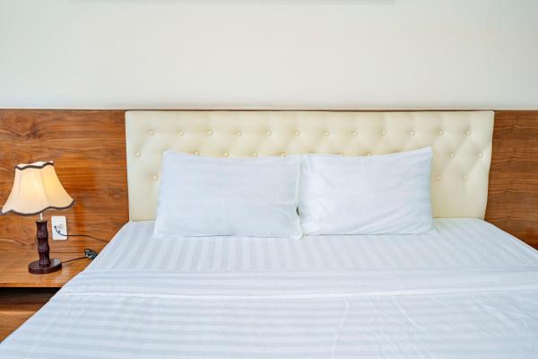 Phòng Deluxe Giường Đôi Có Bồn Tắm