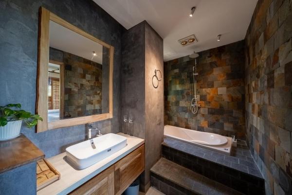 Phòng Deluxe Giường Đôi/2 Giường Đơn Nhìn Ra Hồ Nước