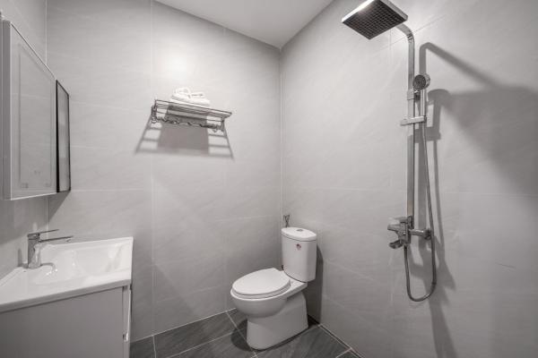 Phòng Giường Đôi Nhìn Ra Hồ Bơi