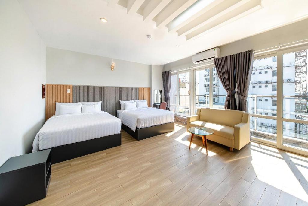Hola Hotel