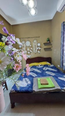 Phòng Có Giường Cỡ Queen
