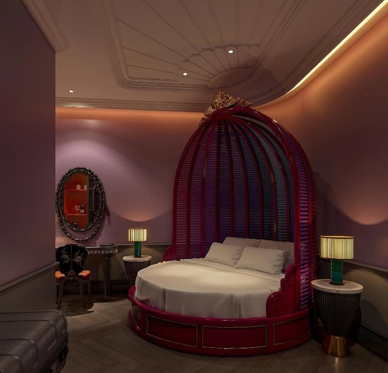 Queen Suite – Ground Floor