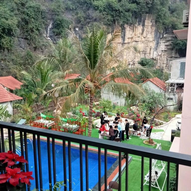 Phòng cho 3 người có Ban Công