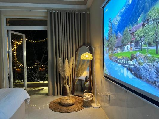 Phòng Deluxe Giường Đôi Có Ban Công