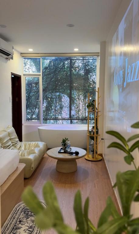 Phòng Deluxe Giường Đôi Có Bồn Tắm
