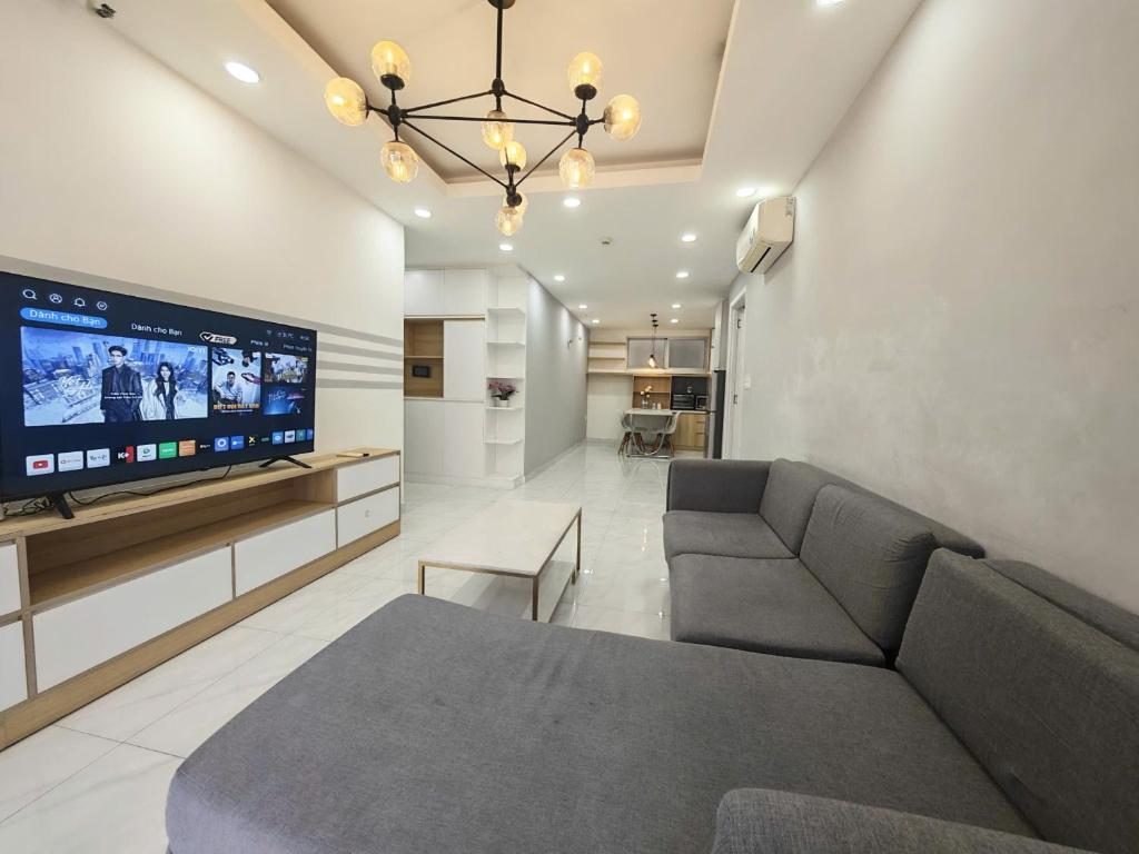 Luxury Apartment Near FV Hospital