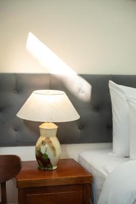Phòng Giường Đôi Nhìn Ra Hồ Nước