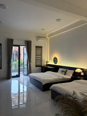 Phòng 4 Người Có Ban Công