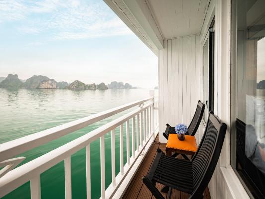 Phòng 2 giường đơn có ban công