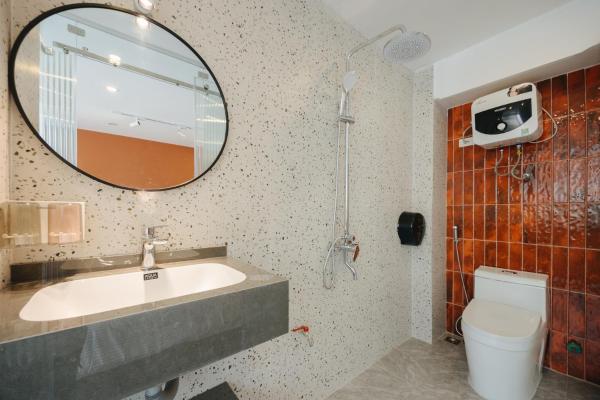 Studio Deluxe Có Giường Cỡ King
