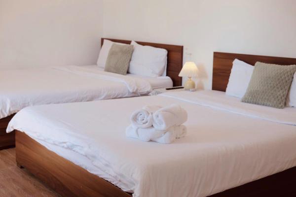 Phòng Deluxe 4 Người