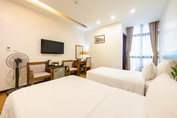 Phòng 2 Giường Đơn Nhìn Ra Thành Phố