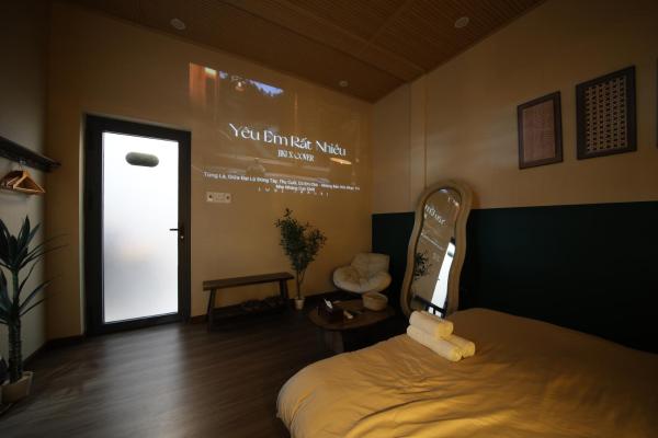 Studio Deluxe
