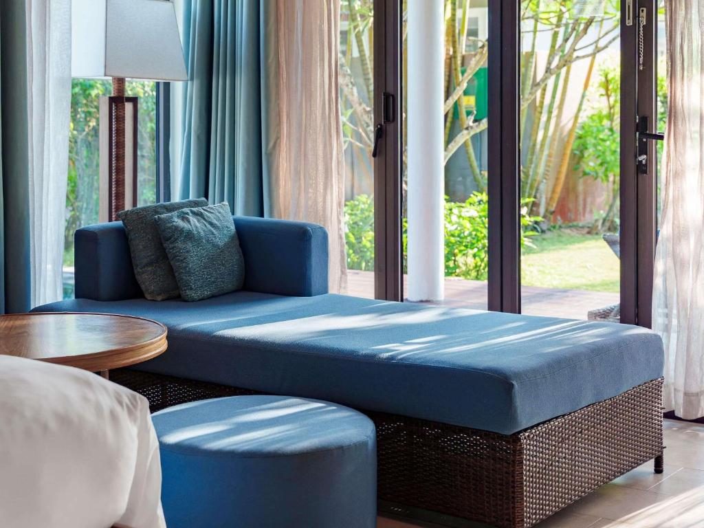 Bungalow Deluxe với Hồ Bơi Riêng và Tầm Ra Khu Vườn