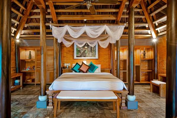 Traditional Pool Villa with Free Benefit & Spa