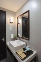 Premier Twin Room with River View