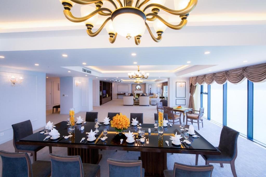 Suite Hạng Tổng Thống