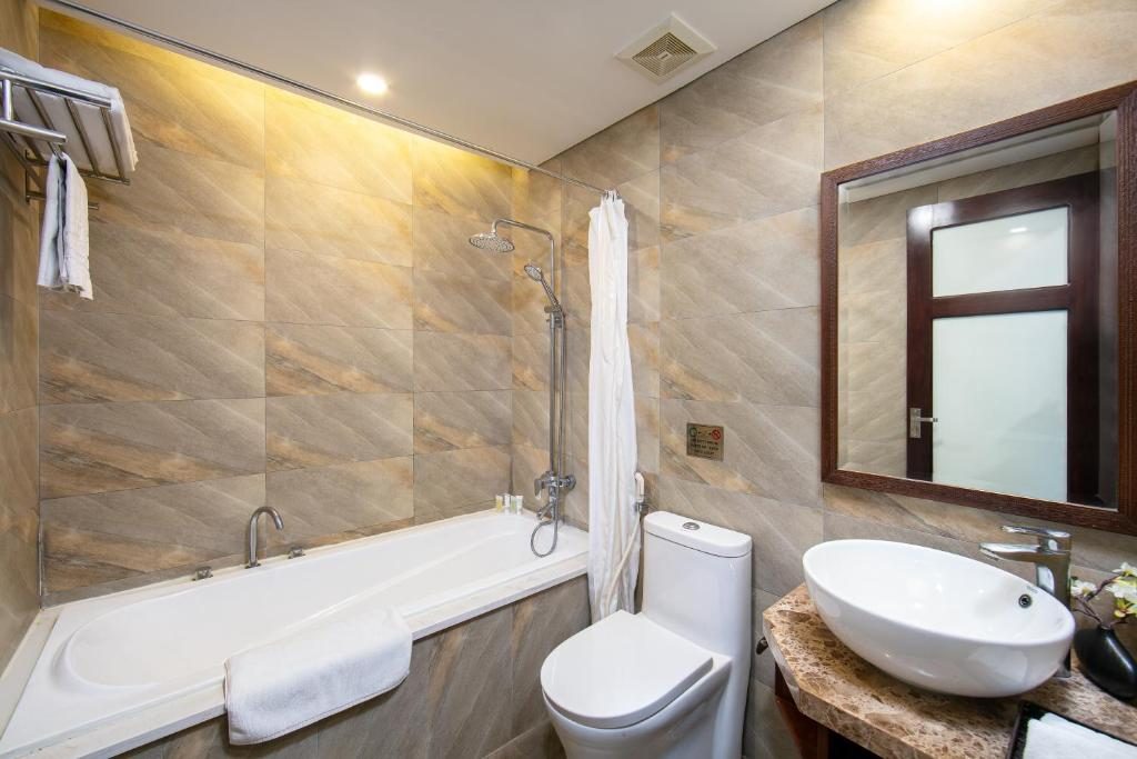Suite Nhìn Ra Thành Phố