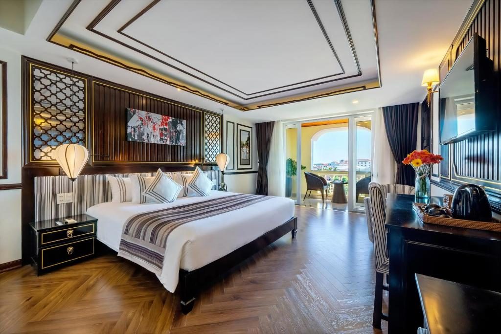 Premium Room Palm View with Balcony