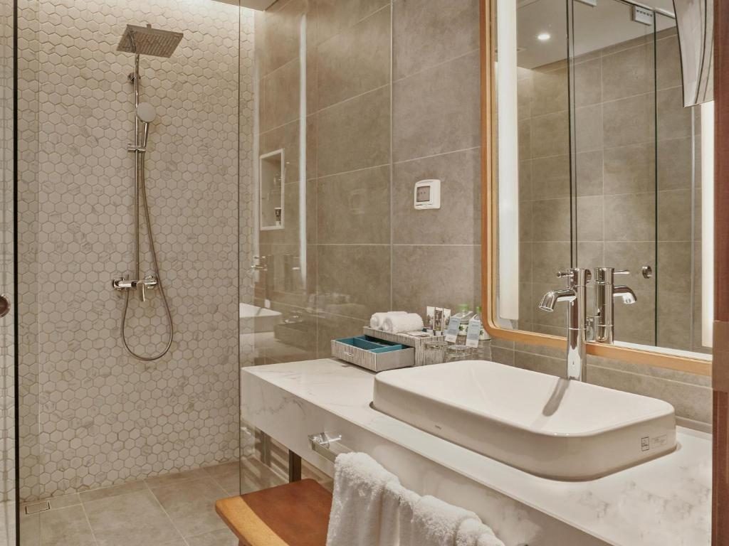 Phòng Executive có giường cỡ King Nhìn ra Biển