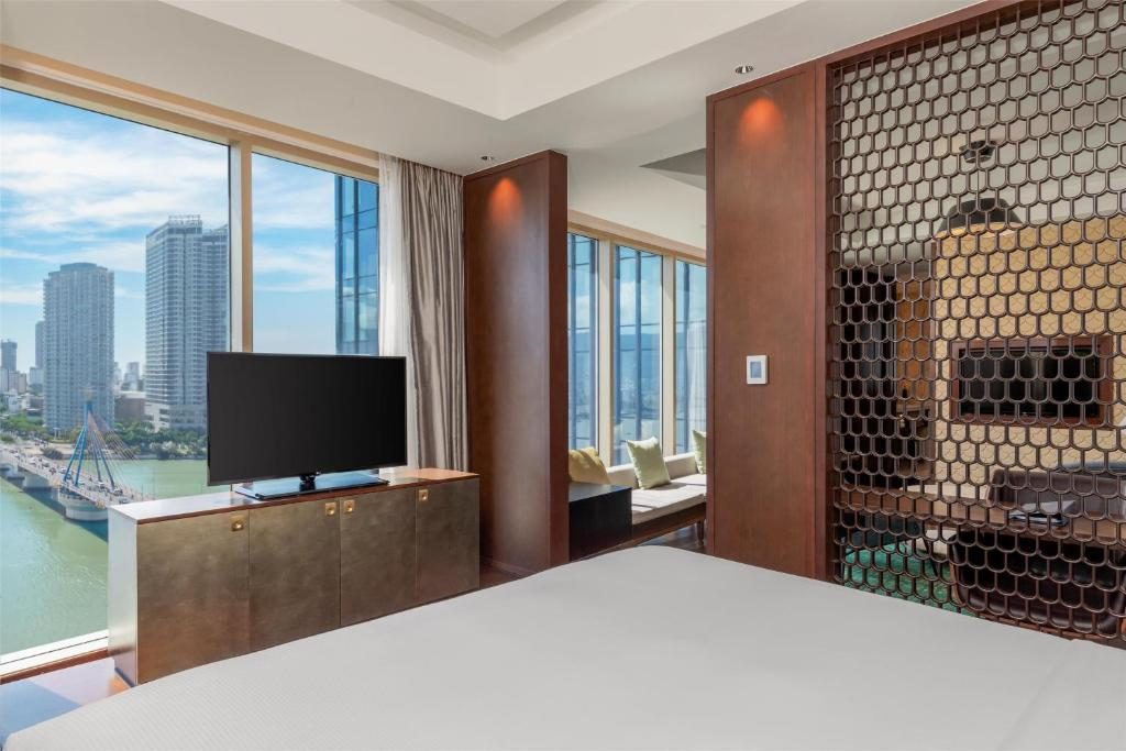 Suite 1 Phòng Ngủ Có Giường Cỡ King Và Tầm Nhìn Ra Sông
