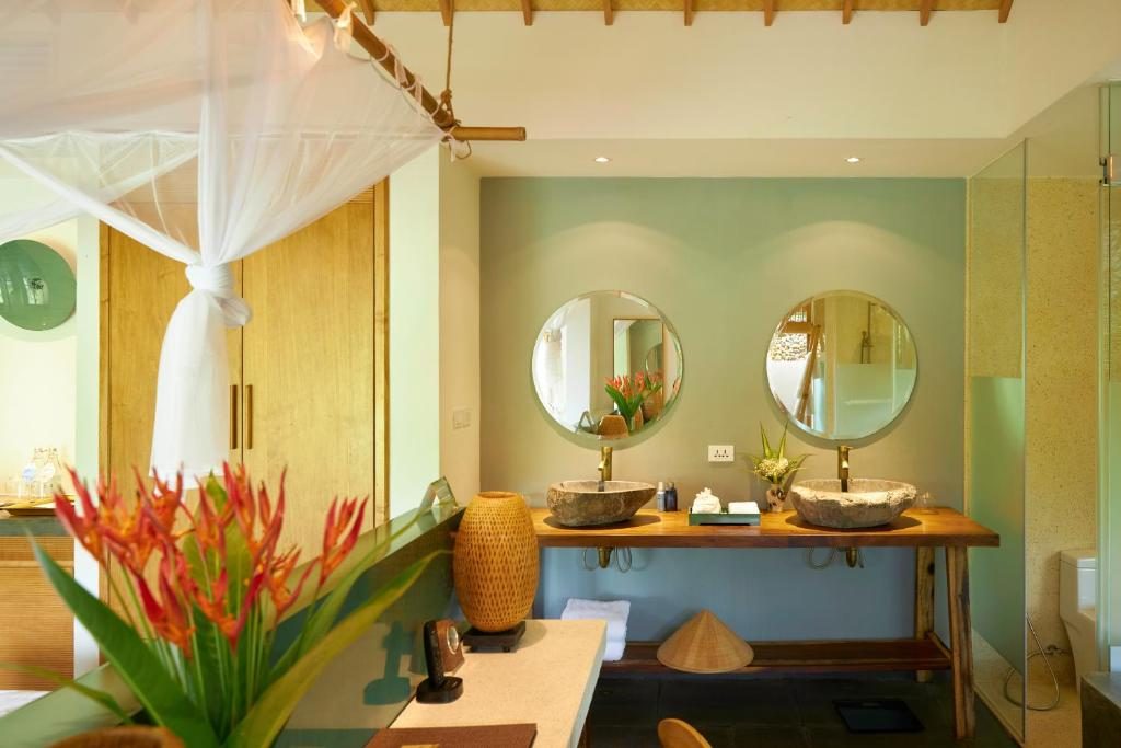 Bungalow One Bedroom – All Spa Treatments and Daily Onsen