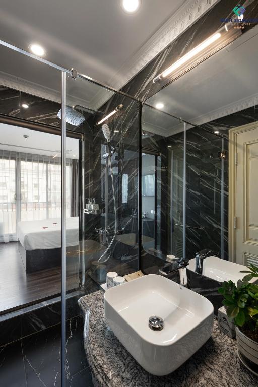 Suite Junior Có Ban Công