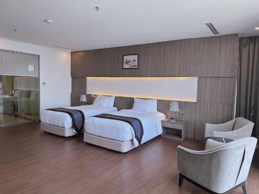 Phòng Deluxe 2 Giường Đơn Nhìn Ra Thành Phố