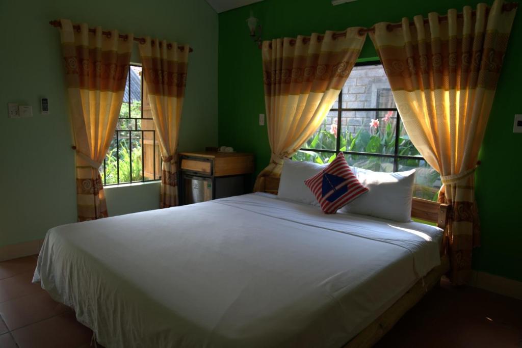 Bungalow Nhìn ra vườn