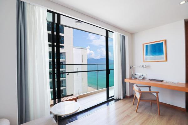 Premier Double Room with Partial Sea View with Balcony