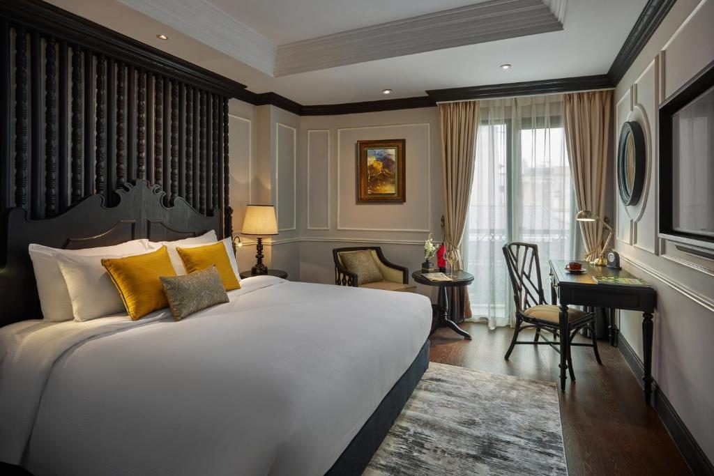 Double Room with Balcony – Free 1 drink