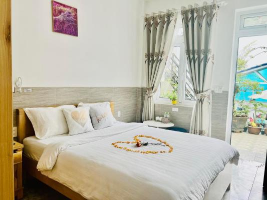 Phòng Có Giường Cỡ King Nhìn Ra Vườn