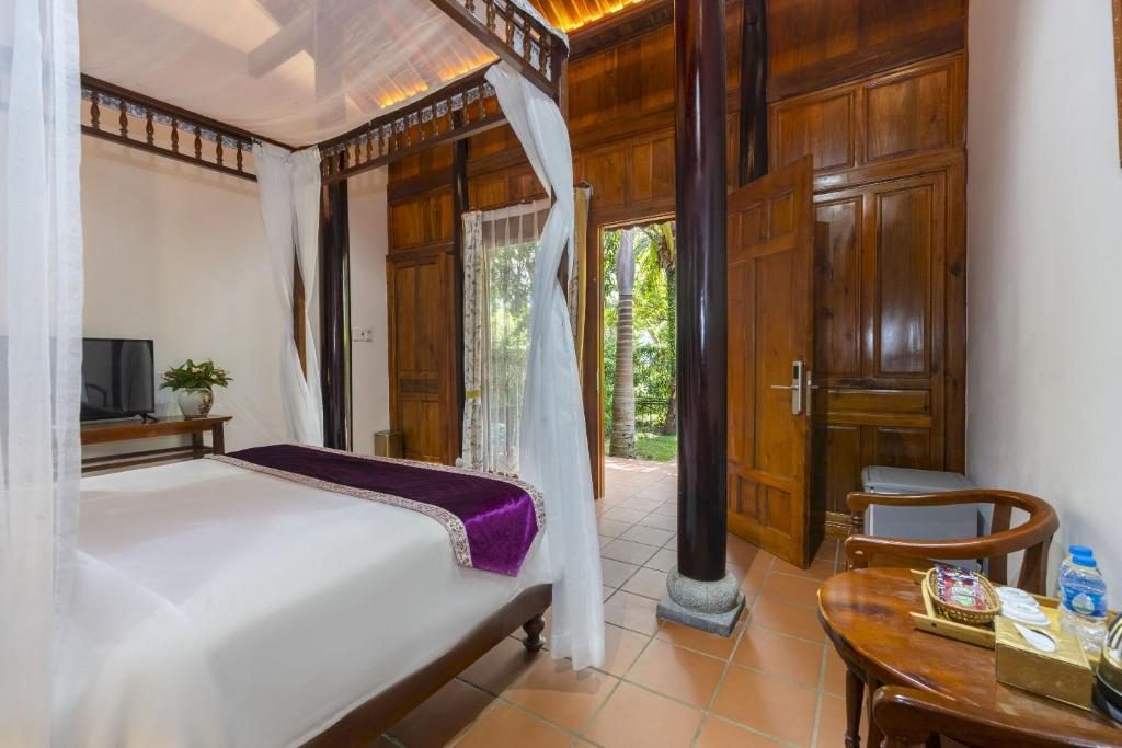 Bungalow Nhìn Ra Vườn