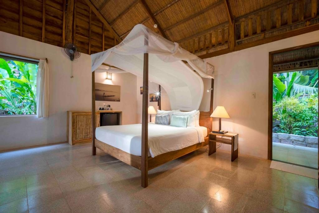 Bungalow Deluxe Nhìn Ra Khu Vườn