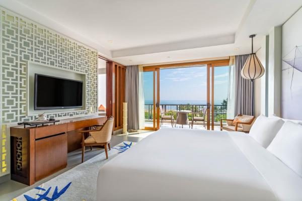 Phòng Grand Có Giường Cỡ King Và Ban Công Nhìn Ra Biển