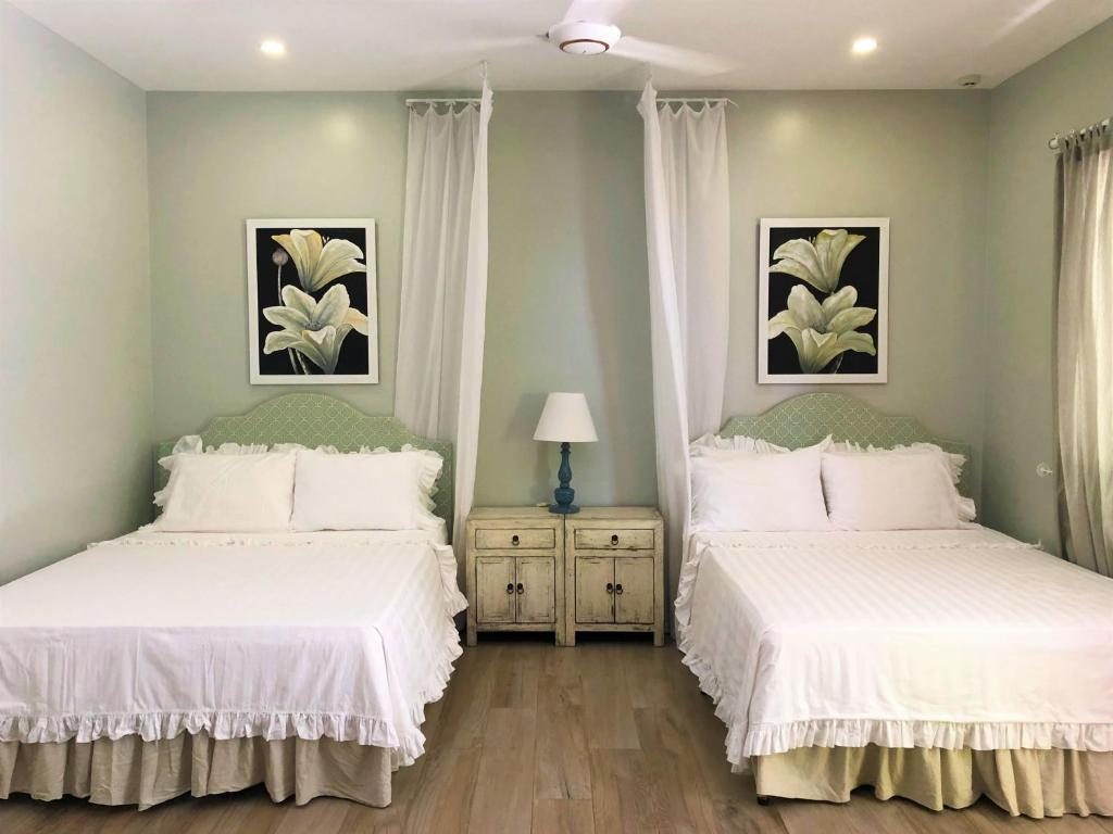 Phòng 4 người nhìn ra vườn