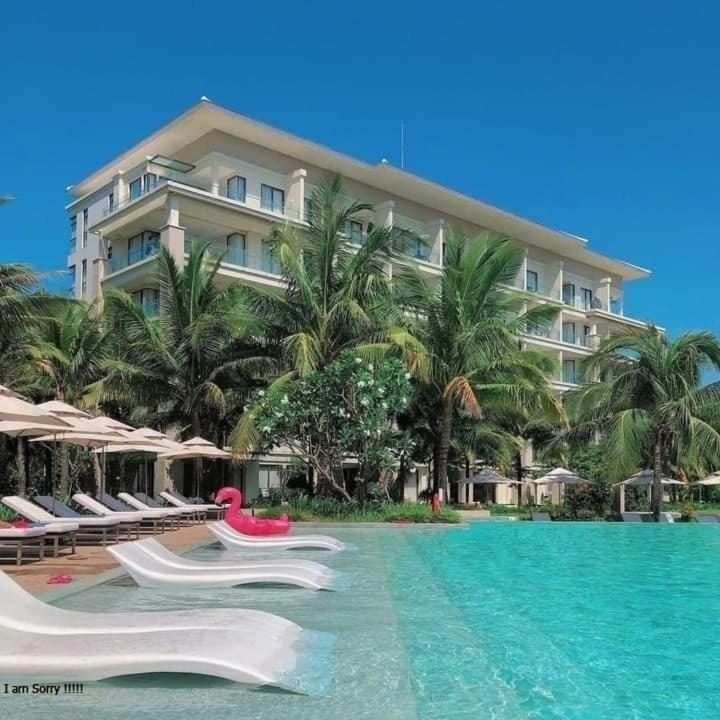 Biệt Thự Có Hồ Bơi Riêng