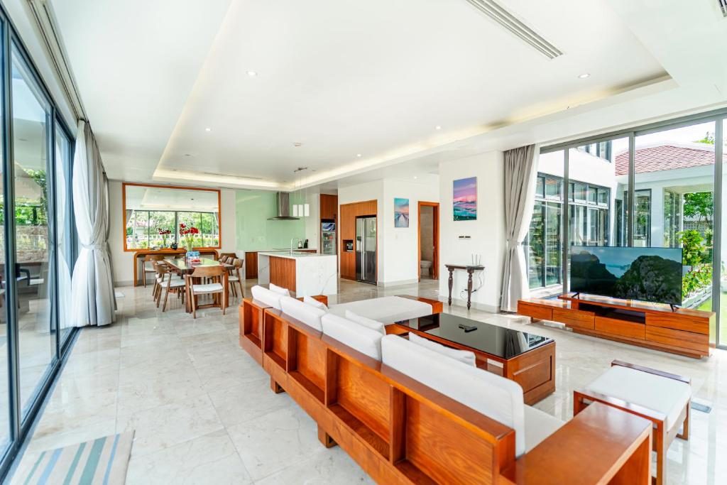 Biệt Thự Có Hồ Bơi Riêng