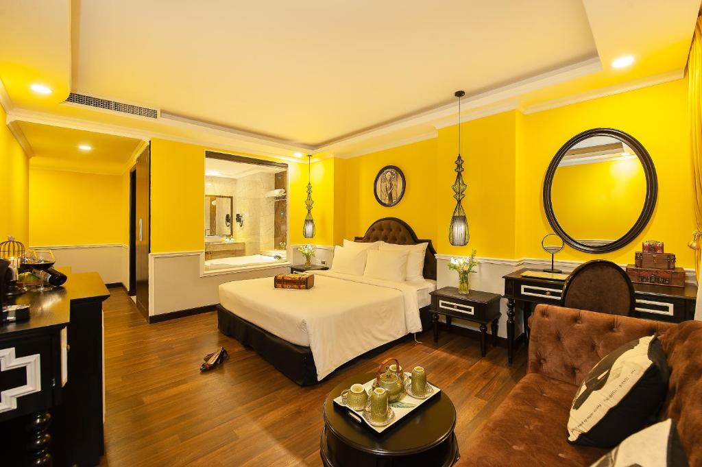 Suite Nhìn Ra Thành Phố