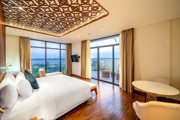 Suite Hạng Tổng thống có 3 Phòng ngủ