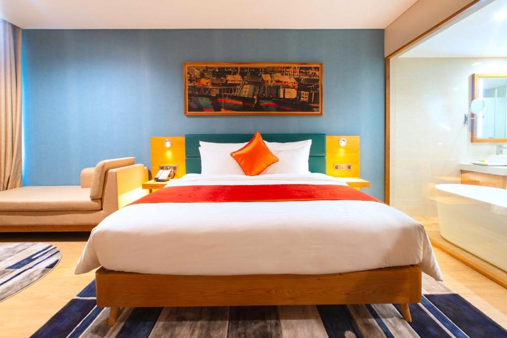 Bungalow Premier Giường Đôi Có Ban Công Hướng Vườn