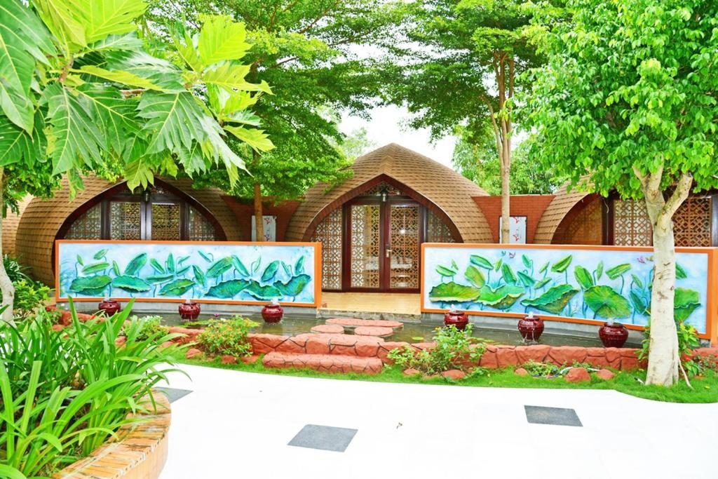 Bungalow Nhìn Ra Sông