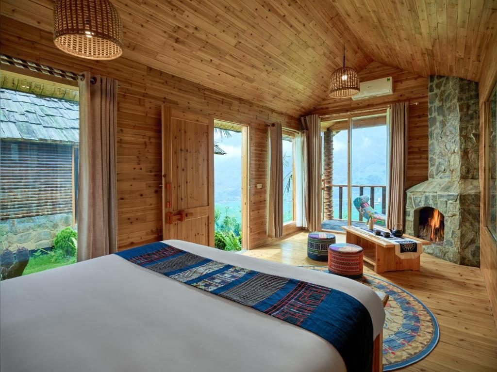H’Mong Bungalow
