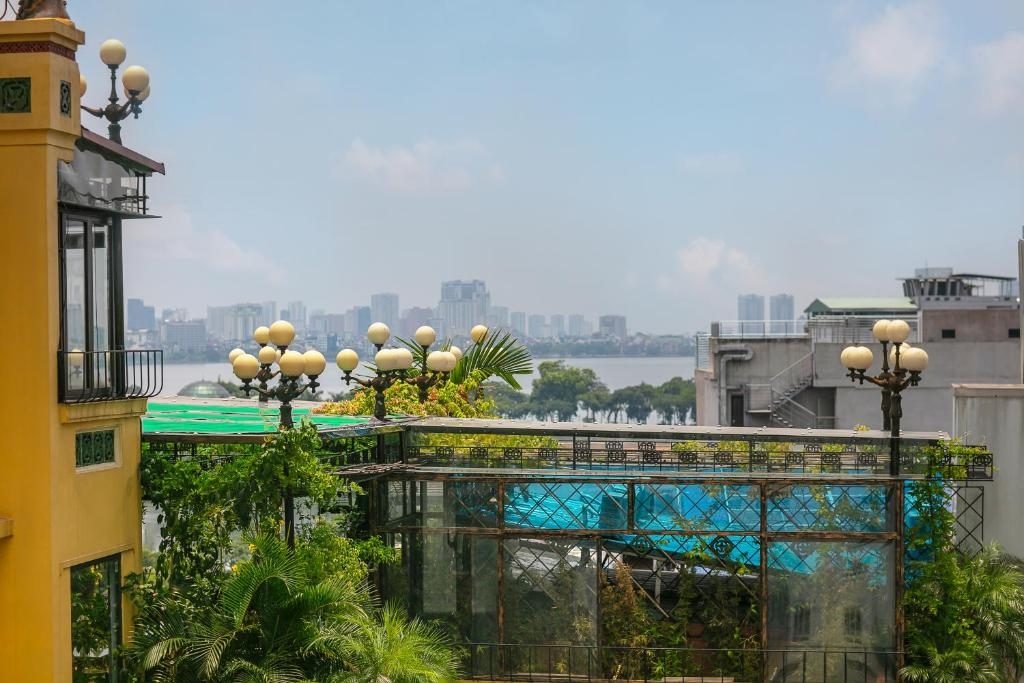Phòng Giường Đôi Nhìn Ra Hồ Nước