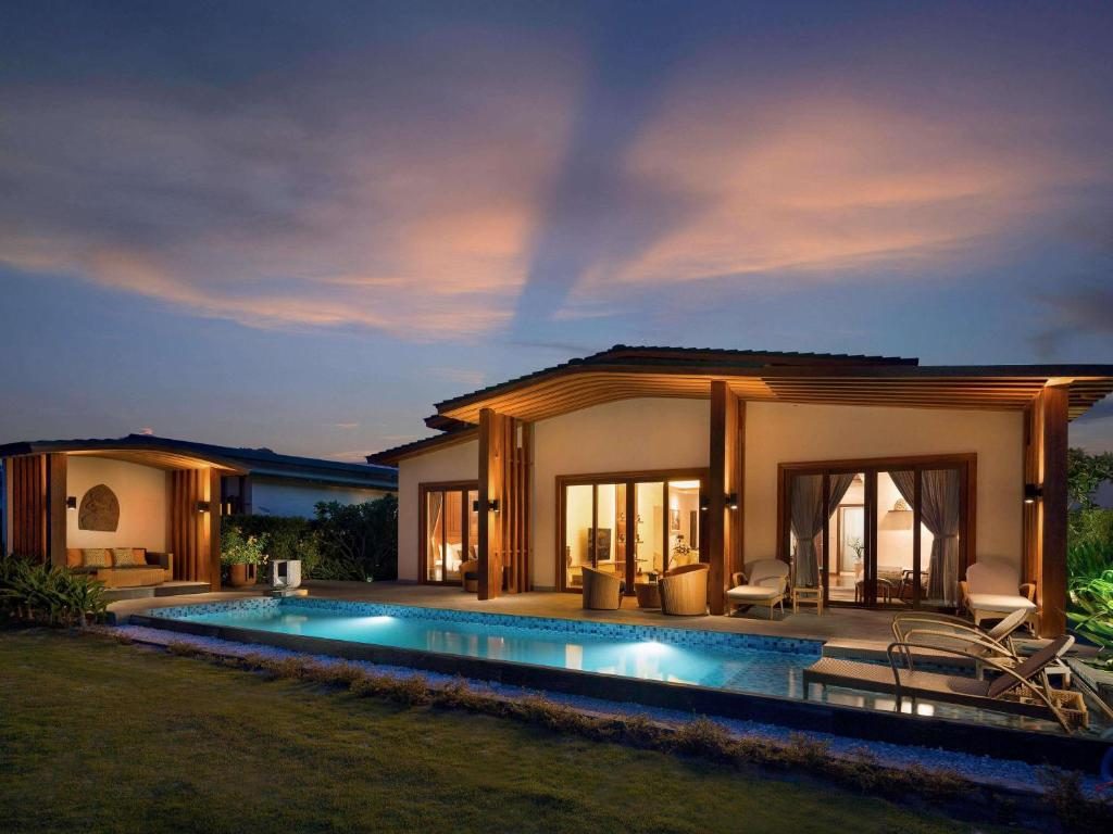 Biệt Thự Hồ Bơi 2 Phòng Ngủ Hướng Bãi Biển