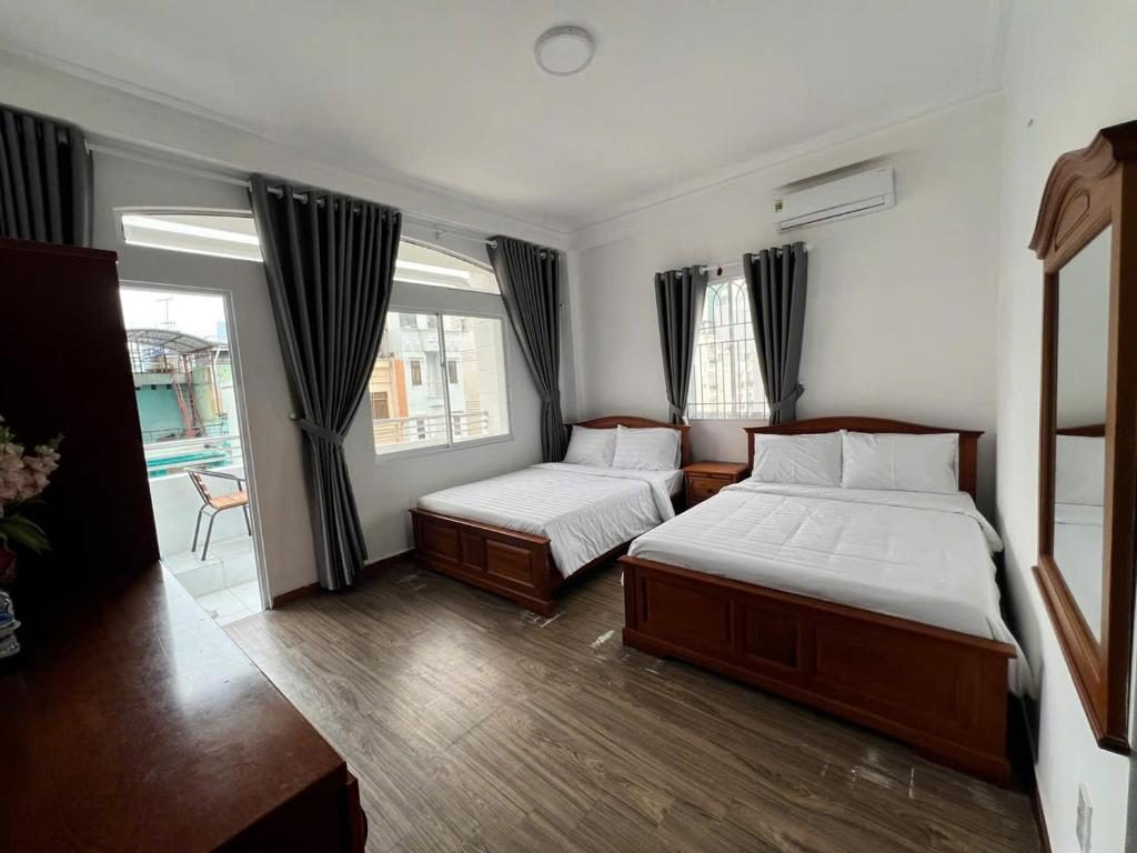 Phòng Deluxe Giường Đôi/2 Giường Đơn Có Ban Công