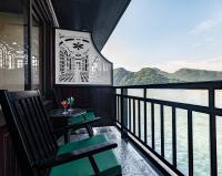 Suite Senior Giường Đôi/2 Giường Đơn Có Ban Công – 2 Ngày 1 Đêm