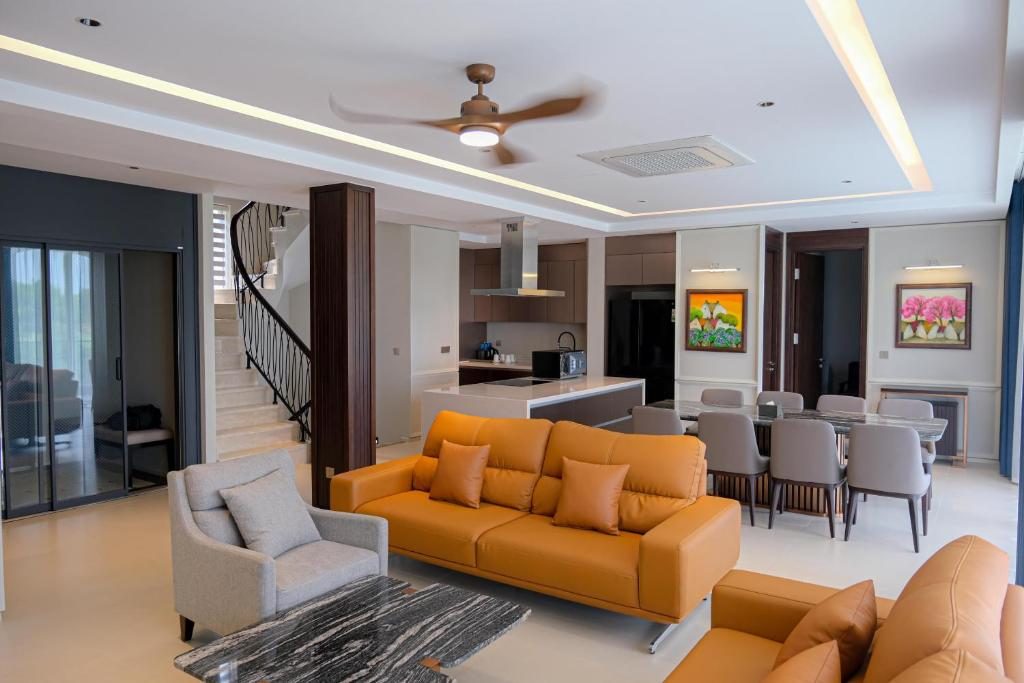 Biệt Thự 4 Phòng Ngủ Có Hồ Bơi Riêng